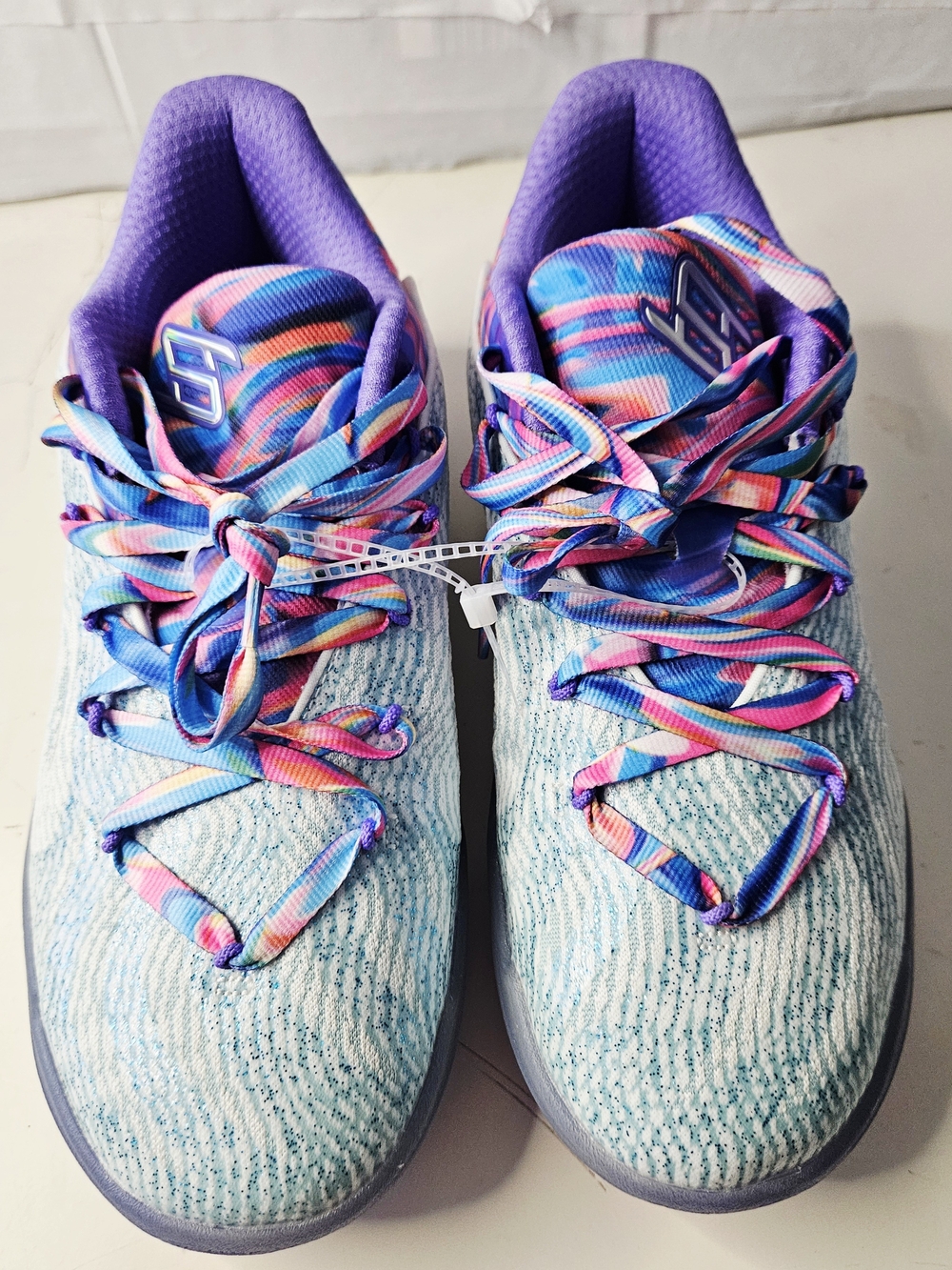 Skechers Women’s Light Blue Knit Sneakers with Multicolor Laces